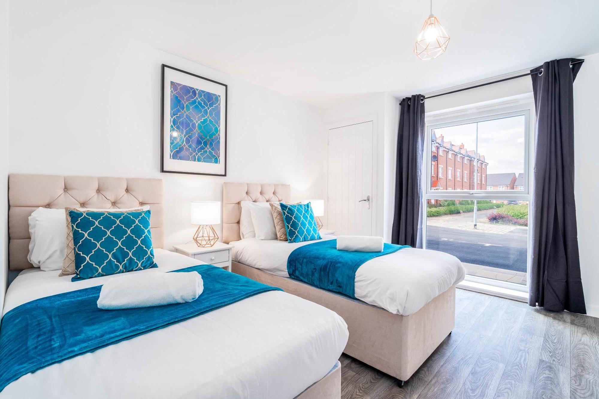 Luxury Apartment - Twin Beds - Selly Oak - Off-Street Parking - Free Netflix & Wifi - Top Rated 9Cc เบอร์มิงแฮม ภายนอก รูปภาพ