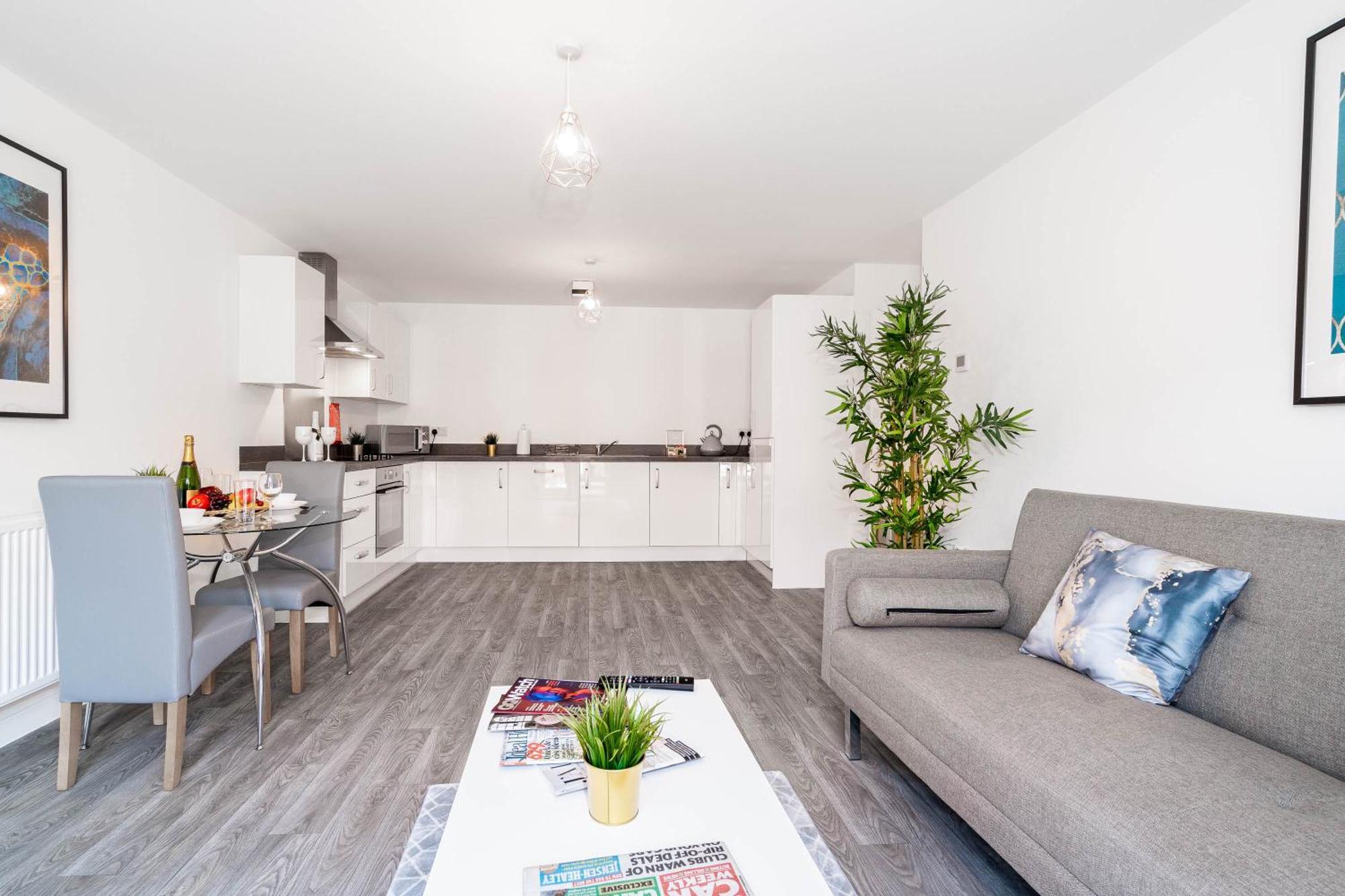 Luxury Apartment - Twin Beds - Selly Oak - Off-Street Parking - Free Netflix & Wifi - Top Rated 9Cc เบอร์มิงแฮม ภายนอก รูปภาพ