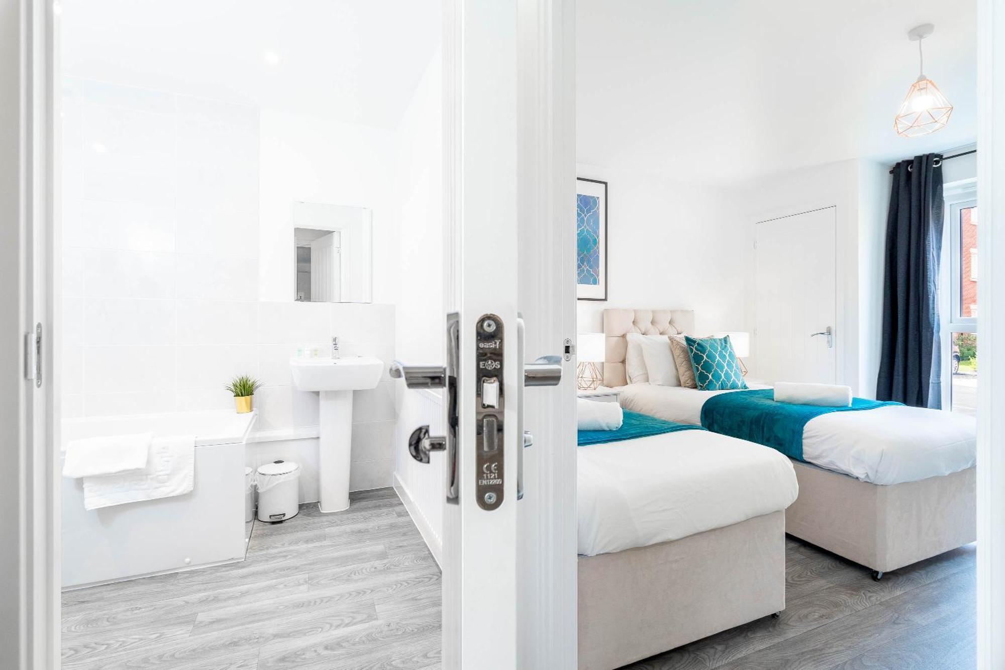 Luxury Apartment - Twin Beds - Selly Oak - Off-Street Parking - Free Netflix & Wifi - Top Rated 9Cc เบอร์มิงแฮม ภายนอก รูปภาพ